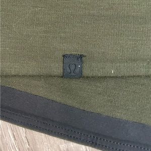 Lululemon women’s tank